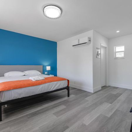 Serene Studio By The Beach With Pool - M34 Hollywood Eksteriør bilde